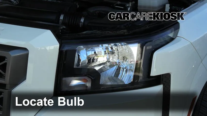 2022 Nissan Frontier SV 3.8L V6 Éclairage Feu clignotant avant (remplacer l'ampoule)